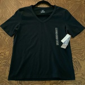 NWT Jones Sport Short Sleeve Tee